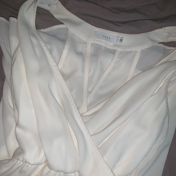 LUSH DRESS - Picture 1 of 3